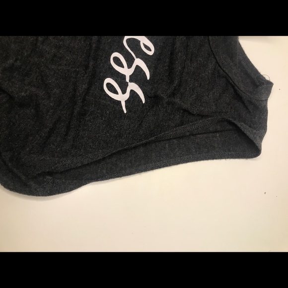 Women’s tank top. US XS. completely new condition never worn. - Picture 4 of 4